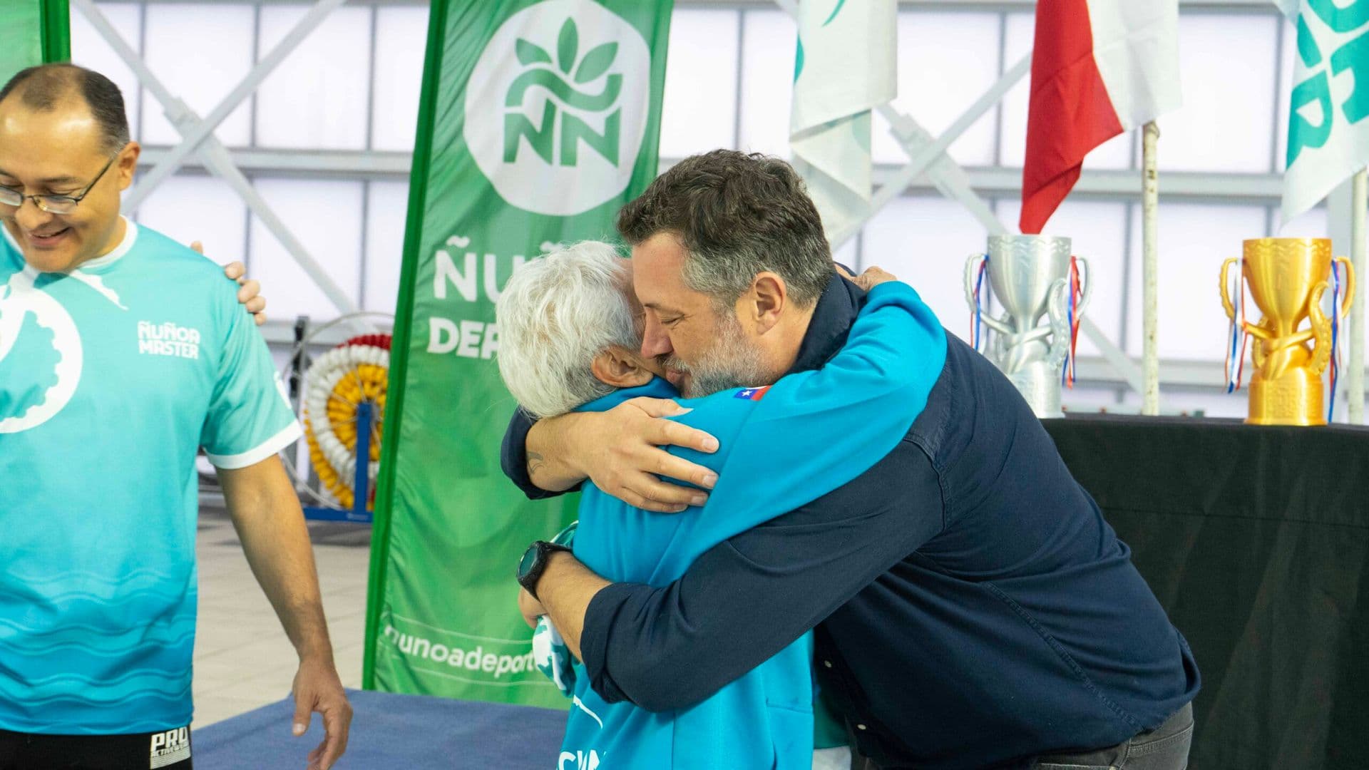 Segunda Copa Natación Ñuñoa Máster recibió a cerca de 800 nadadores