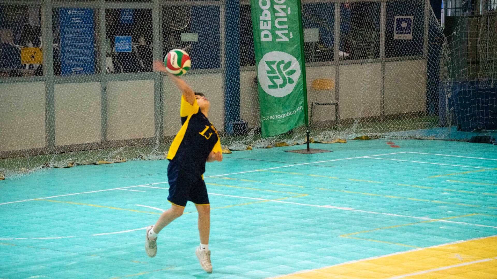 Manuel de Salas y República de Siria pasan a la provincial del Vóleibol Sub 14