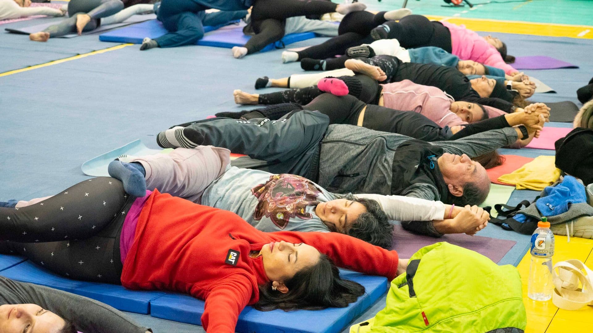 MasterClass de Yoga 2025 congregó a más de un centenar de personas