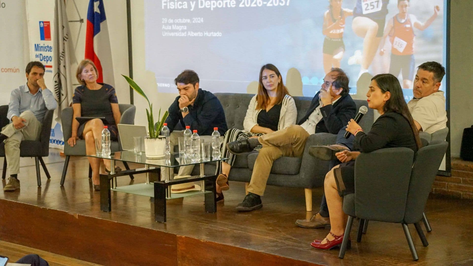 Seminario: Bases para la Actualización de la Política Nacional de Actividad Física y Deporte
