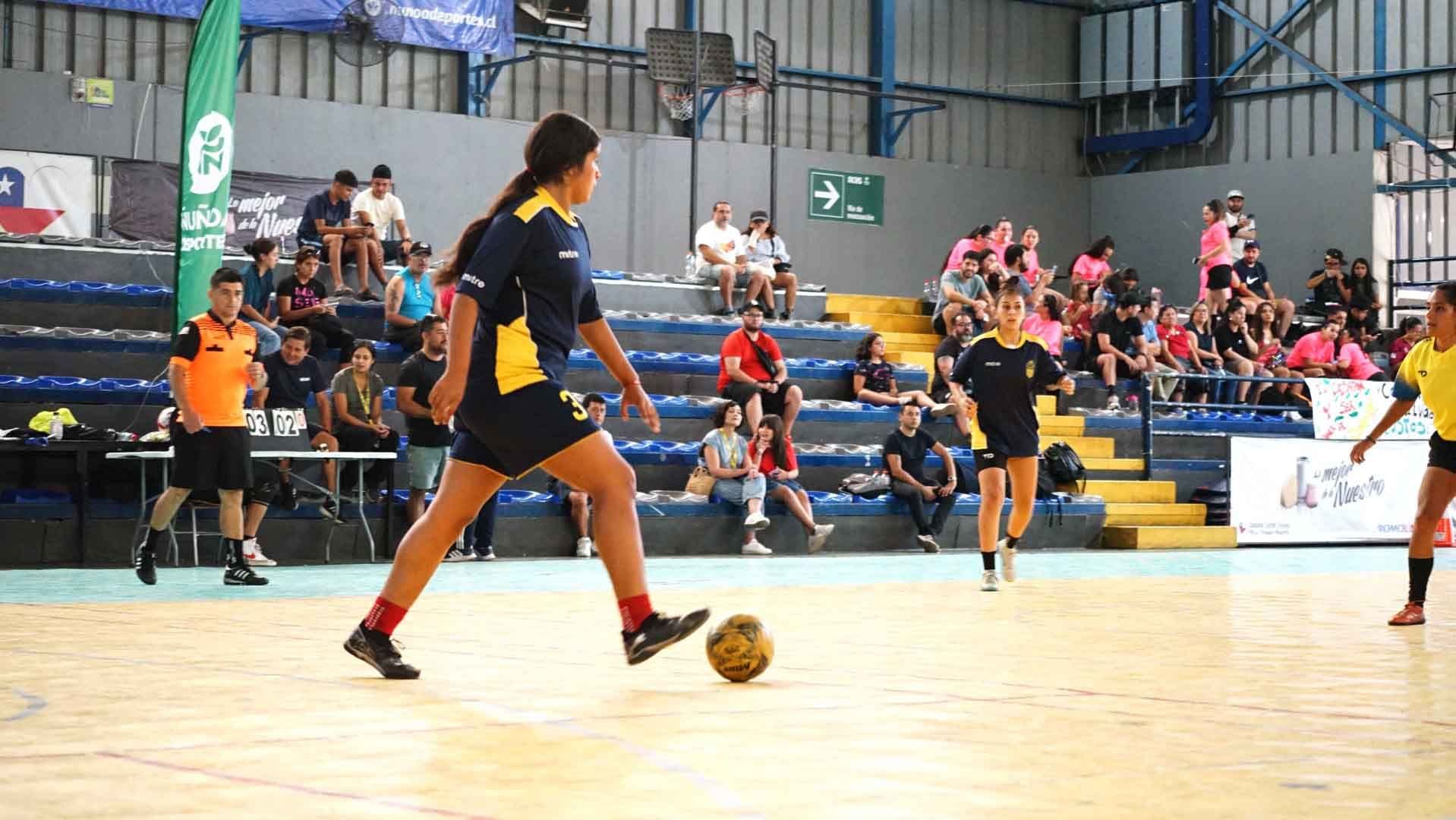 Torneo de Fútbol 5 reunió a las mejores exponentes del balompié de la comuna