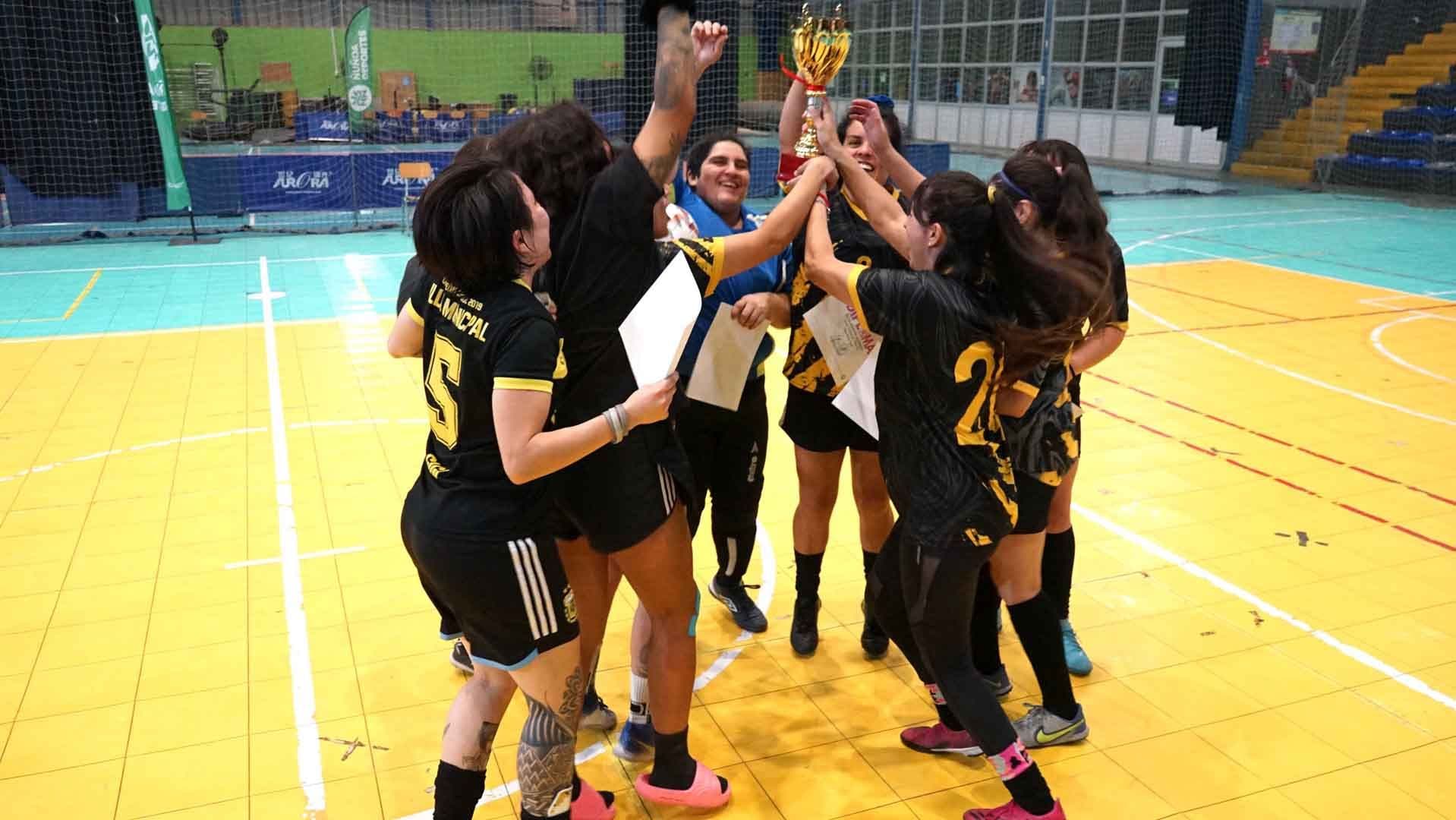 Torneo de Fútbol 5 reunió a las mejores exponentes del balompié de la comuna