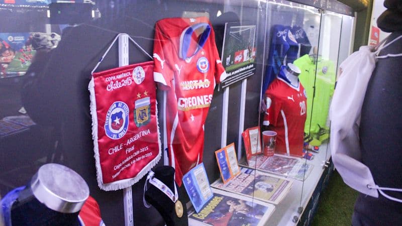 El Bus Museo del Sifup se instaló en Ñuñoa