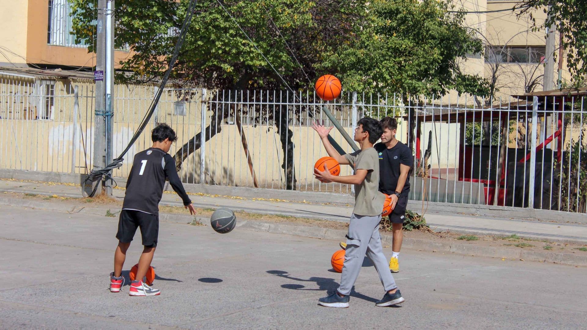 Liceo Brígida Walker conmemoró el Mes del Deporte