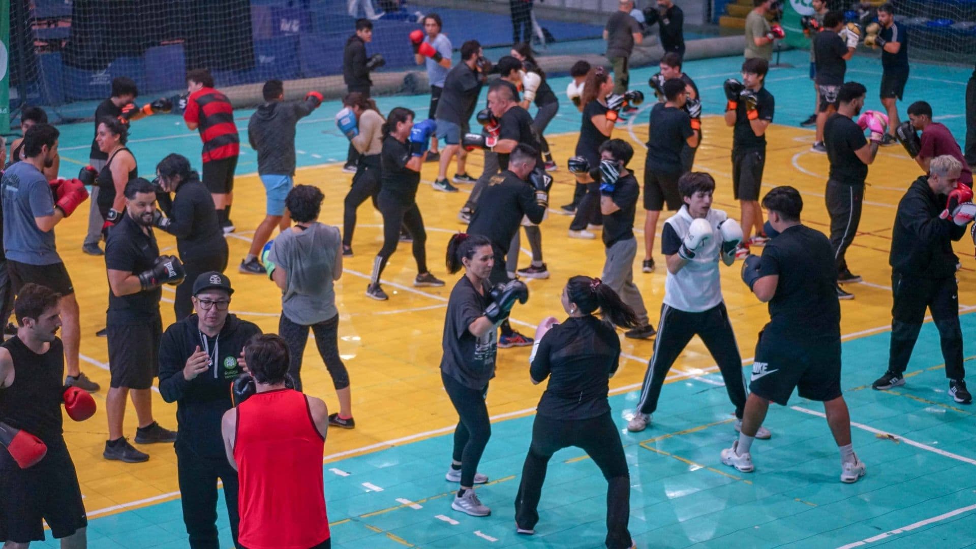 El boxeo se tomó el Polideportivo