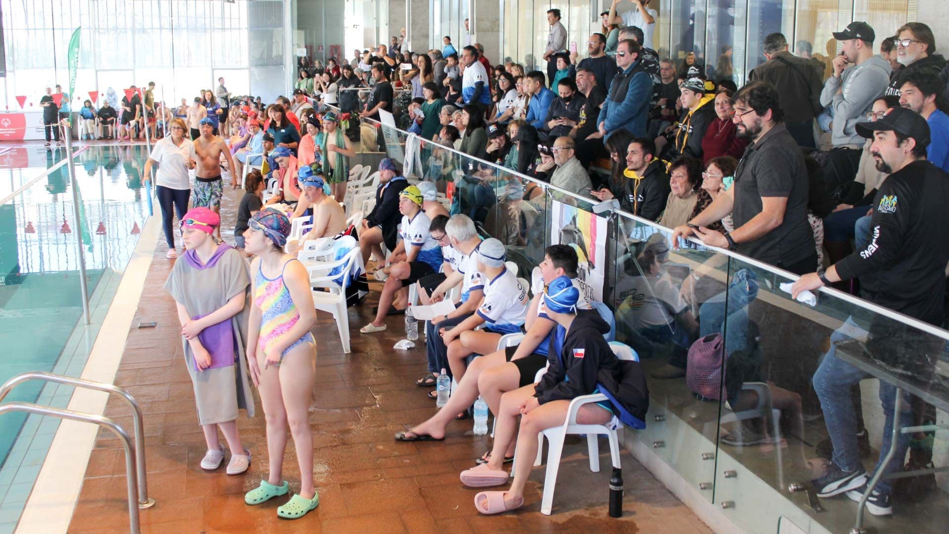 Torneo de Natación Neurodivergentes tuvo a más de 100 competidores