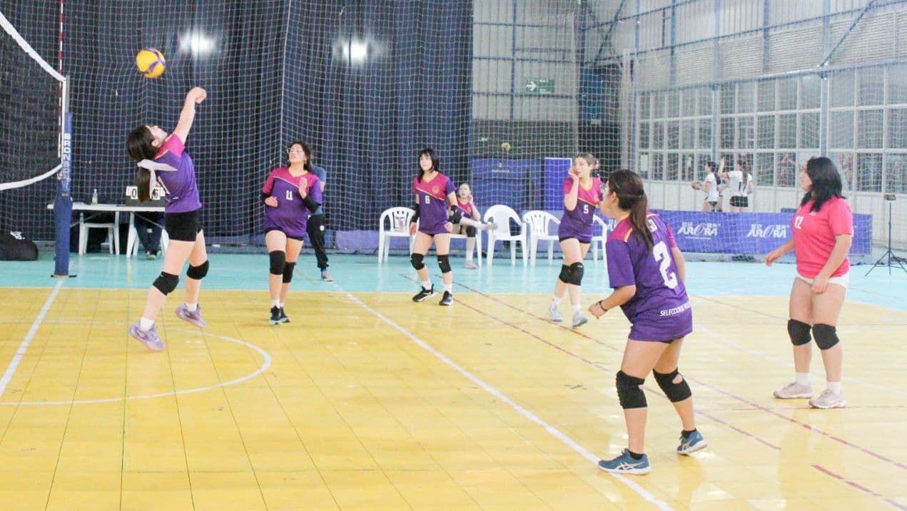 Vóleibol Juvenil ya tiene sus representantes de Ñuñoa
