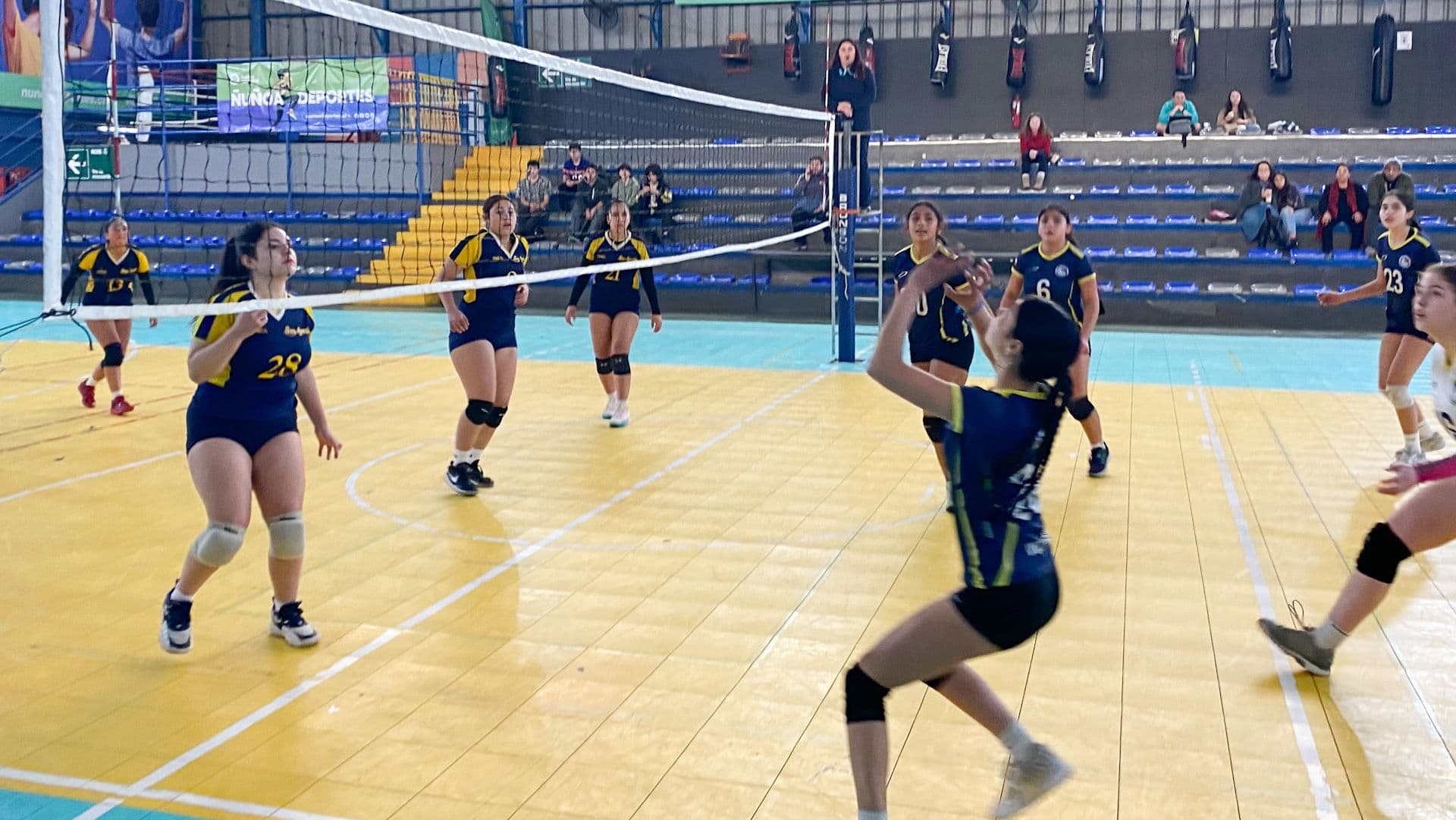 Vóleibol Juvenil ya tiene sus representantes de Ñuñoa
