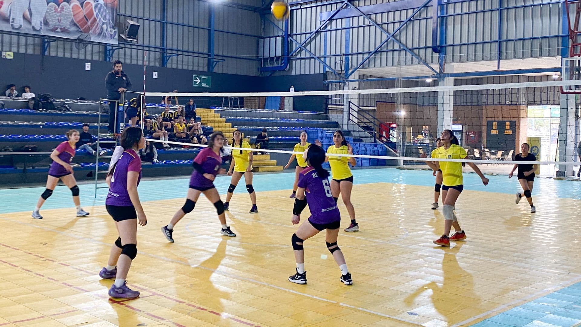Vóleibol Juvenil ya tiene sus representantes de Ñuñoa