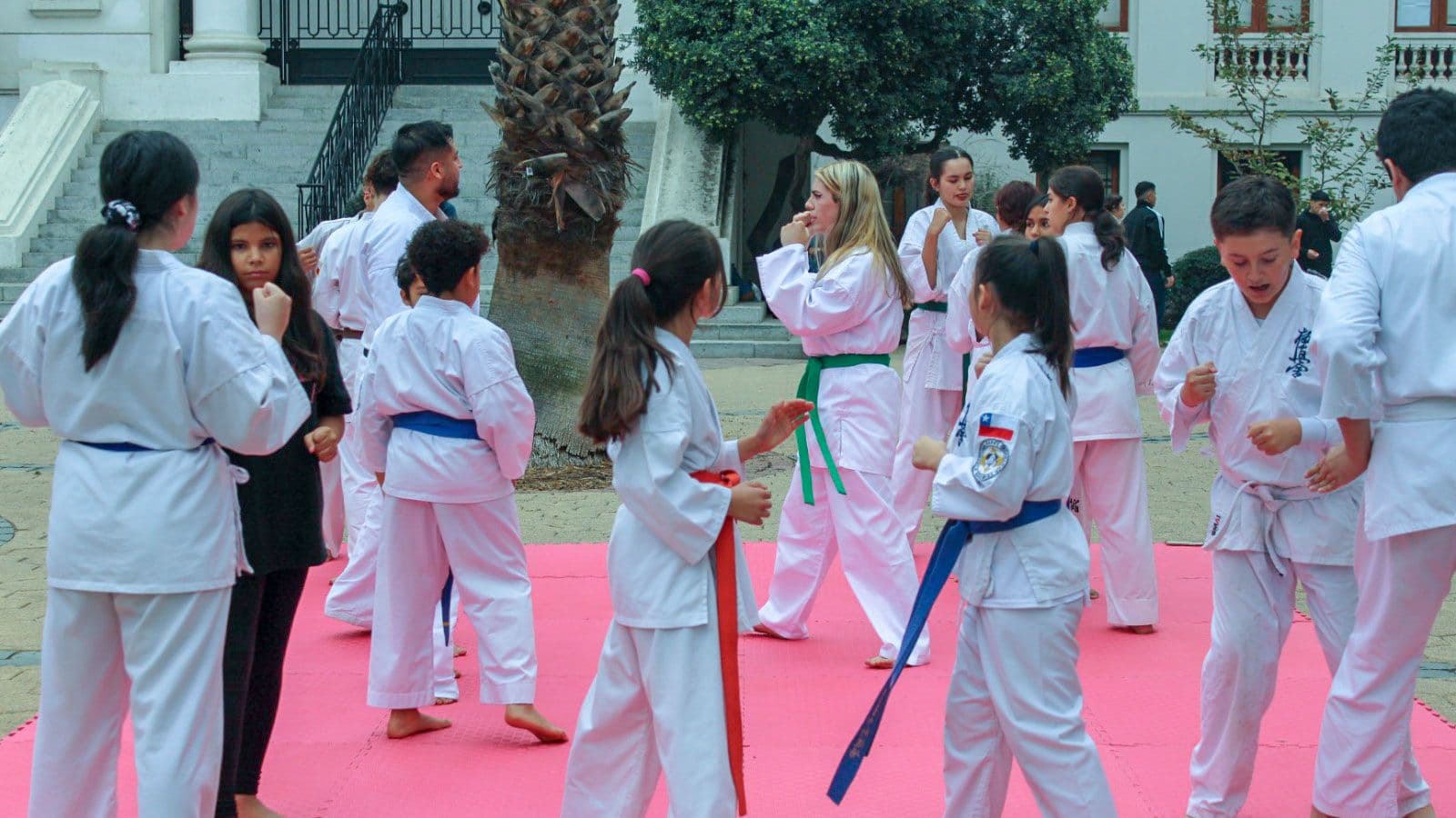 Día Internacional del Deporte en Plaza Ñuñoa Abril 15, 2025