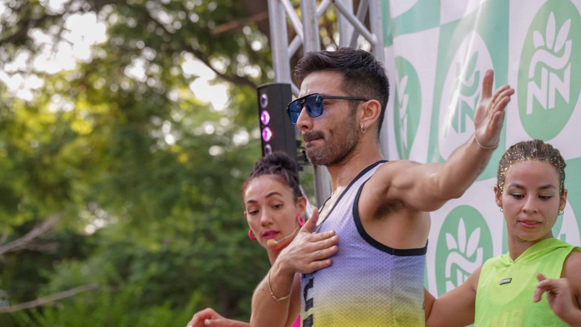 El baile se apoderó de la Plaza Ñuñoa